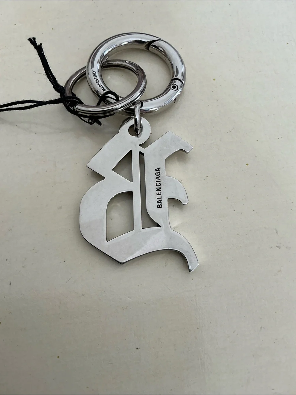BALENCIAGA MELROSE B LOGO KEYCHAIN KEY RING FOB IN ANTIQUE SILVER - Picture 9 of 15
